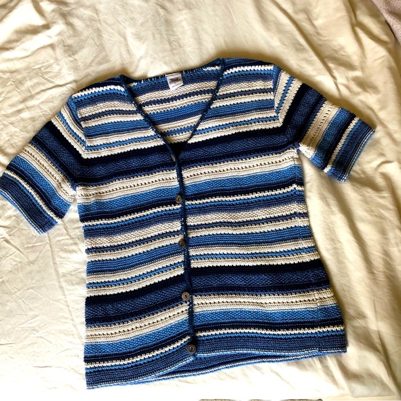 SOLD High Sierra knitted/crocheted sweater top - Picture 4 of 8